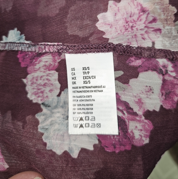American Eagle XS/SP Floral Sheer Cover-Up - Picture 7 of 9